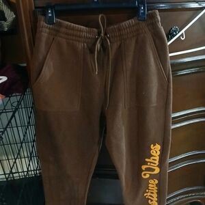 Brown Sweatpants with Positive Vibes Print